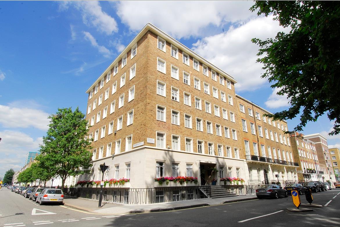 3 bed property in Montagu Square, Marylebone